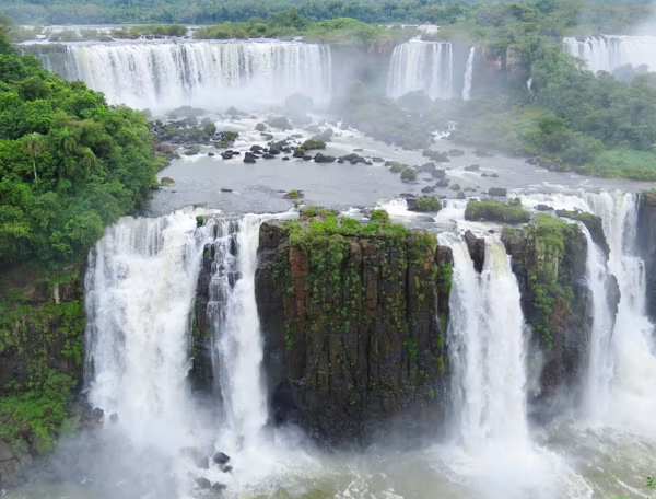 Iguazú Falls cascading through Brazil's subtropical rainforest — Brazil: Iguazú Falls