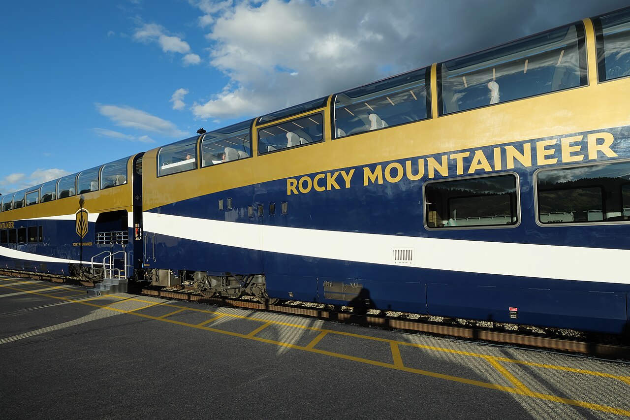 Rocky Mountaineer GoldLeaf train near Jasper, Canada