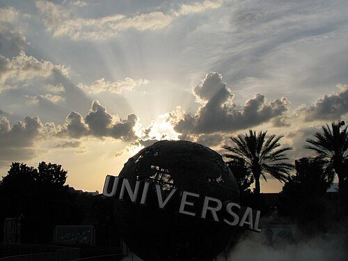 How deeply to explore for Orlando: Universal Studios, Orlando panoramio (12)