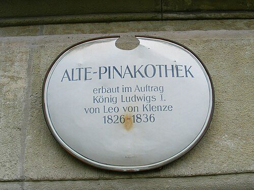 How deeply to explore for Munich: Alte Pinakothek Sign building