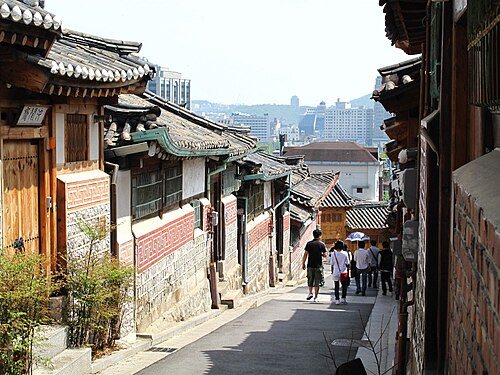 How deeply to explore for Seoul: Hanok Village near Insadong, Seoul