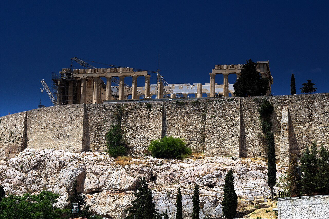 Acropolis & slopes: N Klitis Acropolis DSC 3839 1 s
