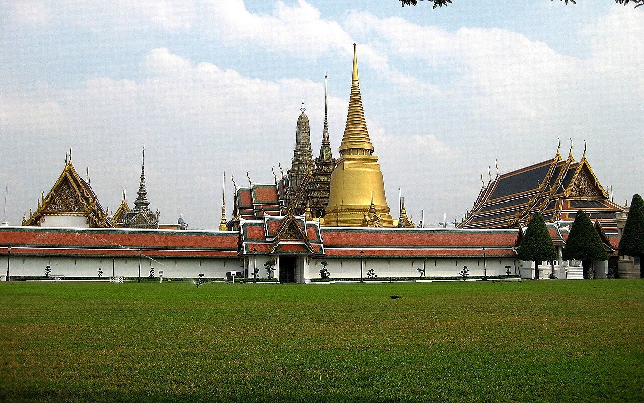 Grand Palace & temples: Wat Phra Kaew, Bangkok, Thailand