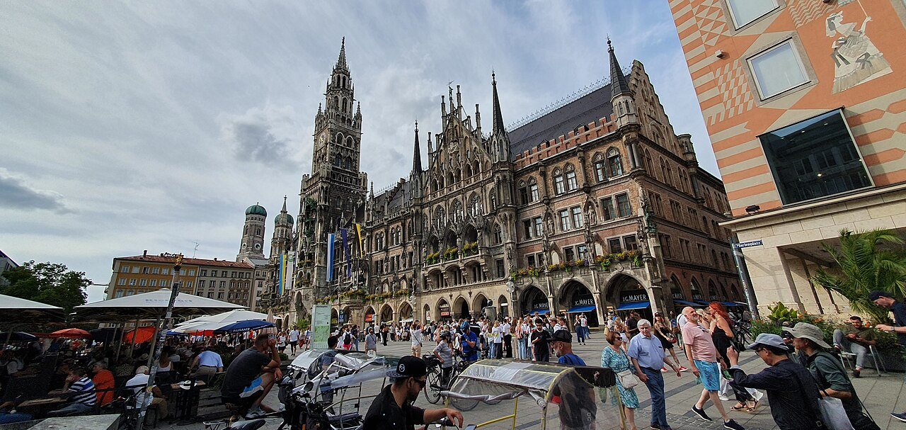 Old Town: Marienplatz (München)