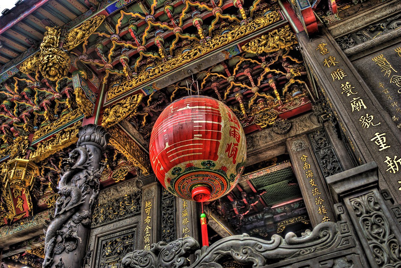 Historic Taipei: Longshan Temple Taiwan Detail