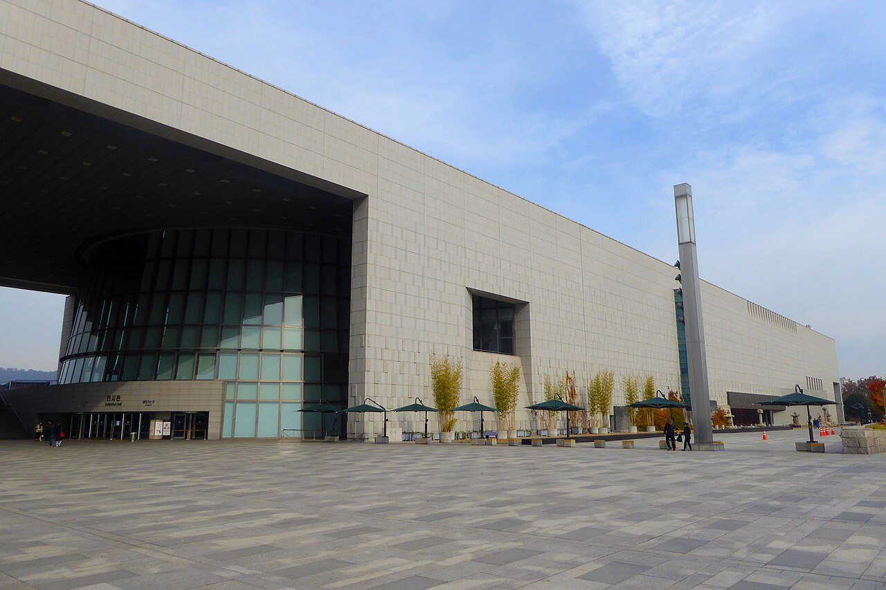 Museums & the Han River: Exterior of the National Museum of Korea in Seoul
