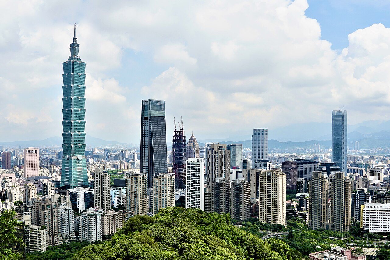 Taipei 101 and the Taipei skyline