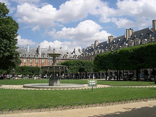 Neighborhood and culture for Paris: Paris PlaceDesVosges NordNordEst