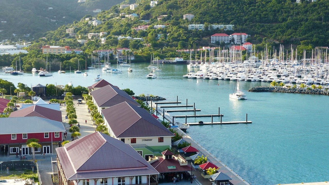 British Virgin Islands: Crewed Charter Island Hopping