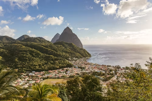 St. Lucia: Pitons & Soufrière