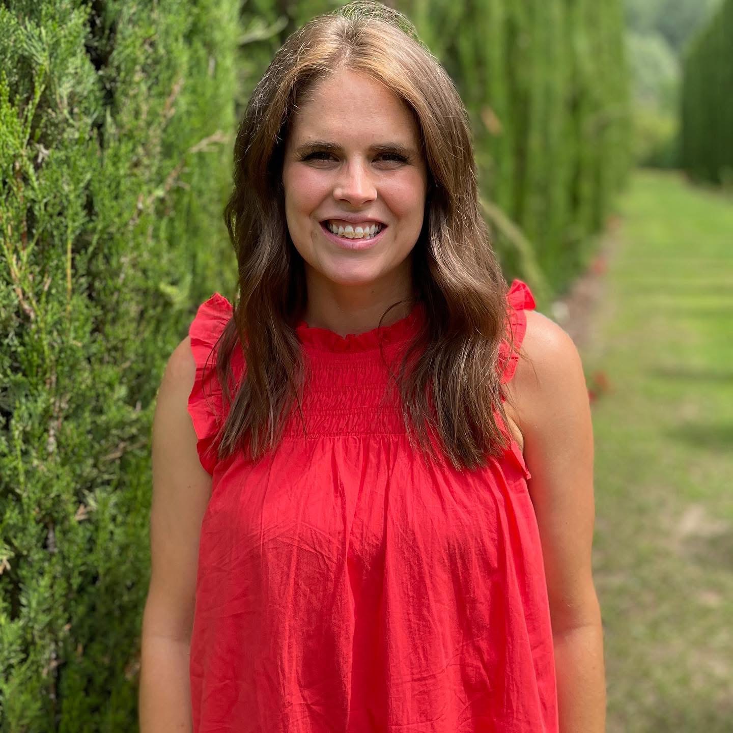 Ashlee Dewald, Associate Travel Advisor